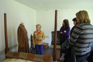 Members of DAR learning about history.